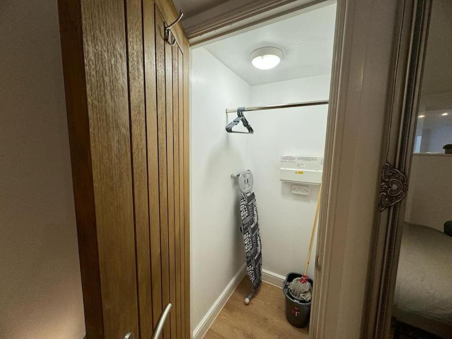 Rentals Leicester 54 - Free Street Parking Exteriör bild