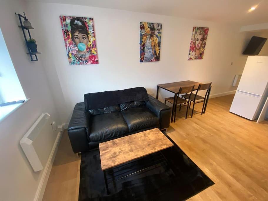 Rentals Leicester 54 - Free Street Parking Exteriör bild